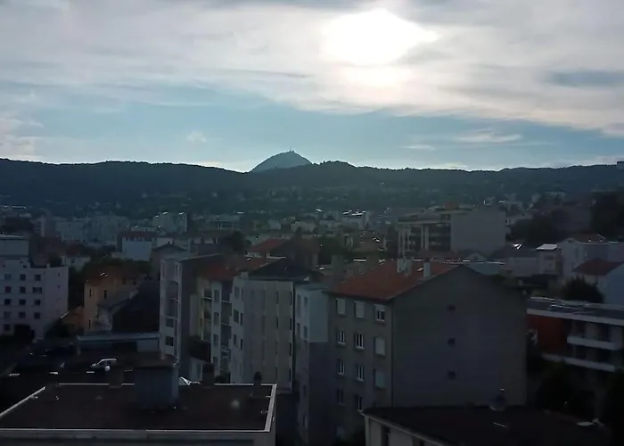 Superbe קלרמונט-פרנד